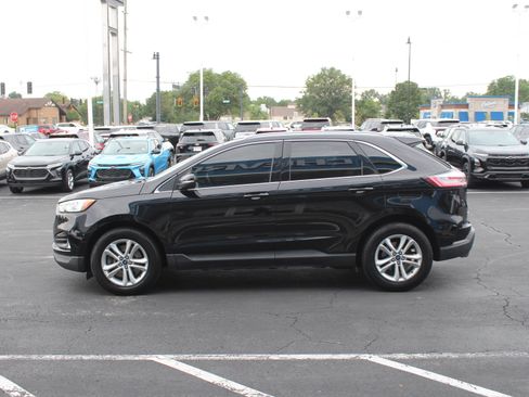 Used 2019 Ford Edge SEL w/ Equipment Group 201A AWD/4WD image 9