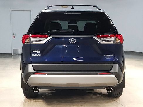 Used 2025 Toyota RAV4 Limited FWD image 6