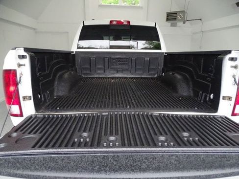 Used 2016 RAM 1500 Big Horn AWD/4WD image 18
