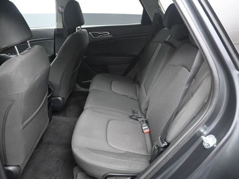 Certified 2024 Kia Sportage LX image 27