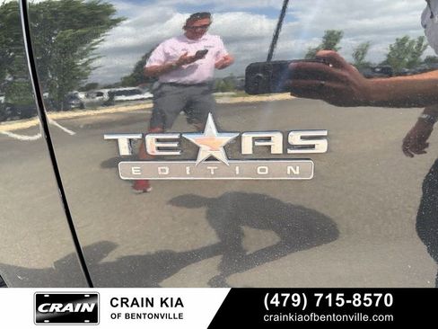 Used 2022 Chevrolet Silverado 1500 RST w/ Redline Edition AWD/4WD image 26