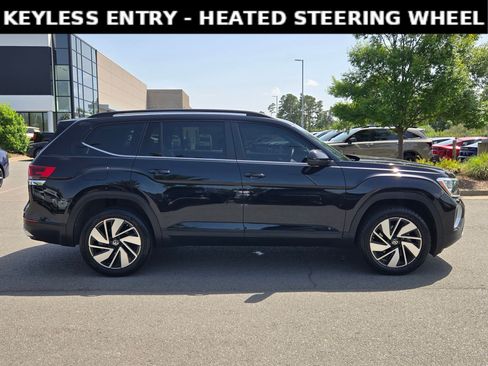 Used 2024 Volkswagen Atlas SE FWD image 8