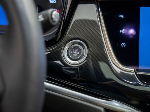 Certified 2024 Cadillac XT6 Sport w/ Technology Package image 24