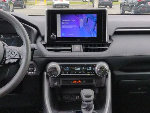 Certified 2025 Toyota RAV4 XLE AWD/4WD image 18
