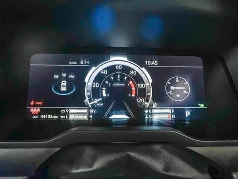 Used 2022 Toyota Tundra Platinum w/ Advanced Package image 26