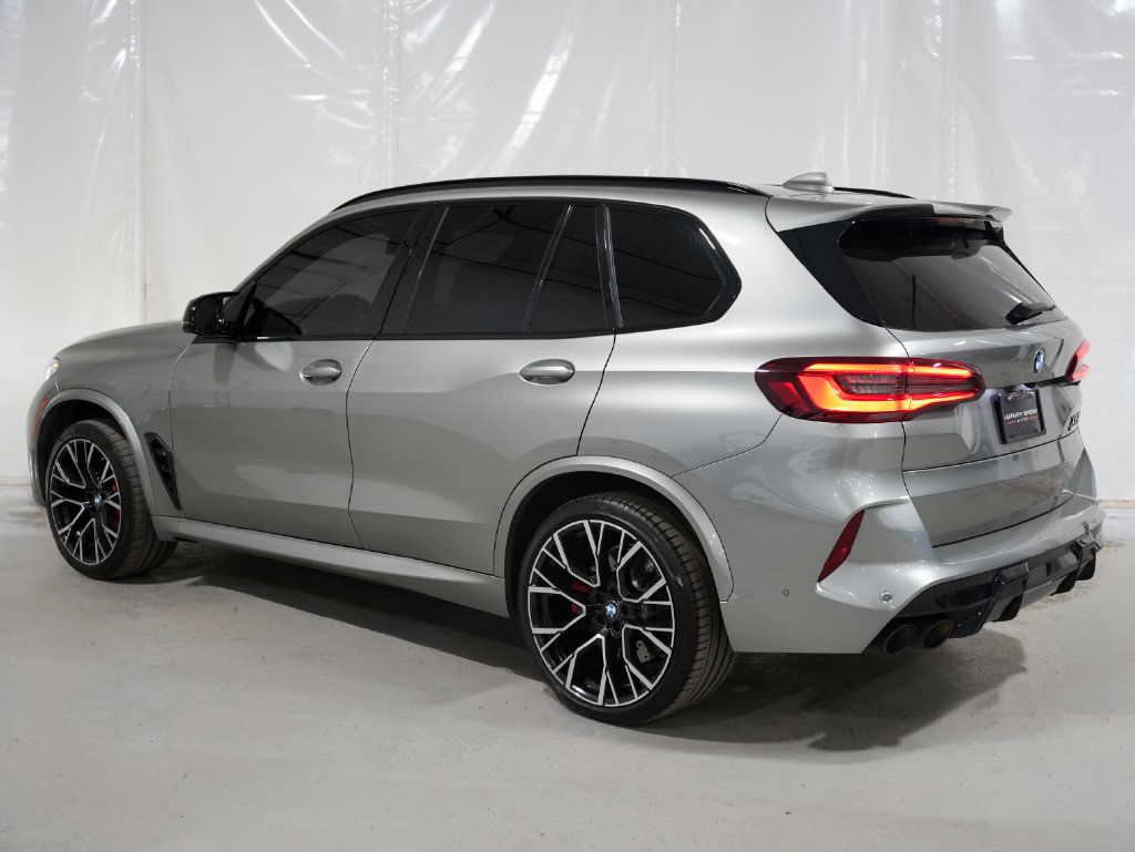 Used 2022 BMW X5 M w/ Competition Package 2 AWD/4WD image 3