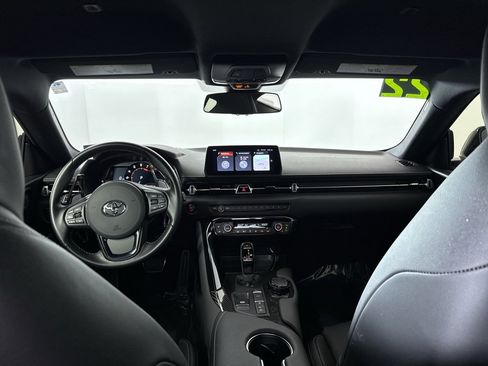 Used 2022 Toyota Supra Premium image 5