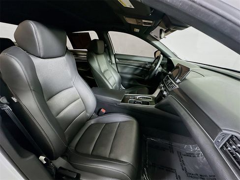 Used 2022 Honda Accord Sport image 12