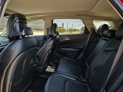 Used 2024 Kia Sportage SX FWD image 16