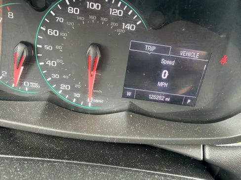 Used 2020 Chevrolet Trax LS w/ Tint and Cruise Package FWD image 9
