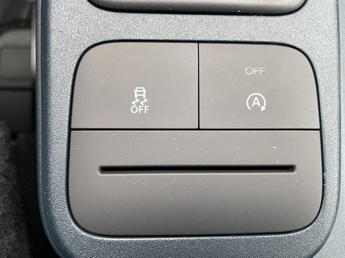 New 2025 Ford Maverick XLT w/ XLT Luxury Package image 16