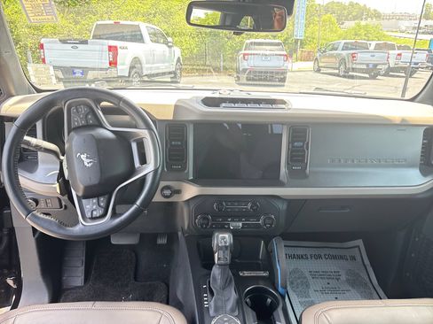 Used 2024 Ford Bronco Wildtrak AWD/4WD image 13