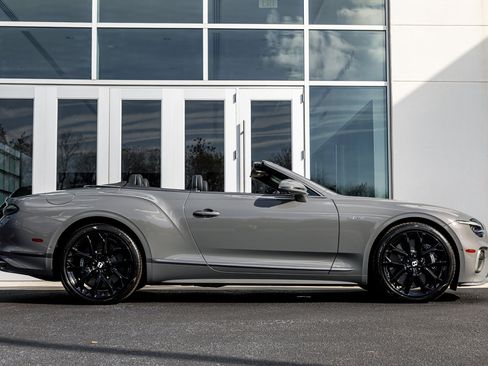 New 2026 Bentley Continental GT Speed image 25