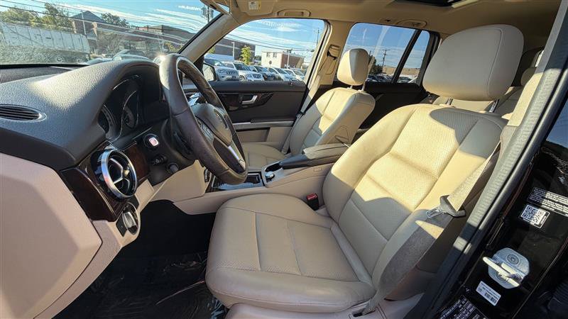 Used 2015 Mercedes-Benz GLK 350 4MATIC image 20