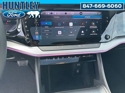 Used 2024 Jeep Wagoneer Launch Edition image 23