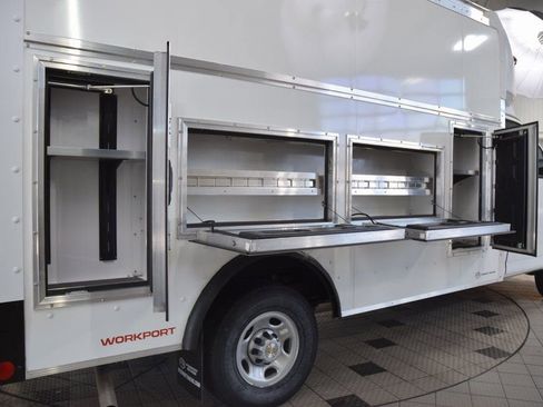 New 2026 Chevrolet Express 3500 w/ Power Convenience Package RWD image 31