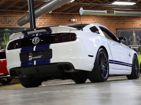 Used 2014 Ford Mustang Shelby GT500 w/ Equipment Group 821A image 35