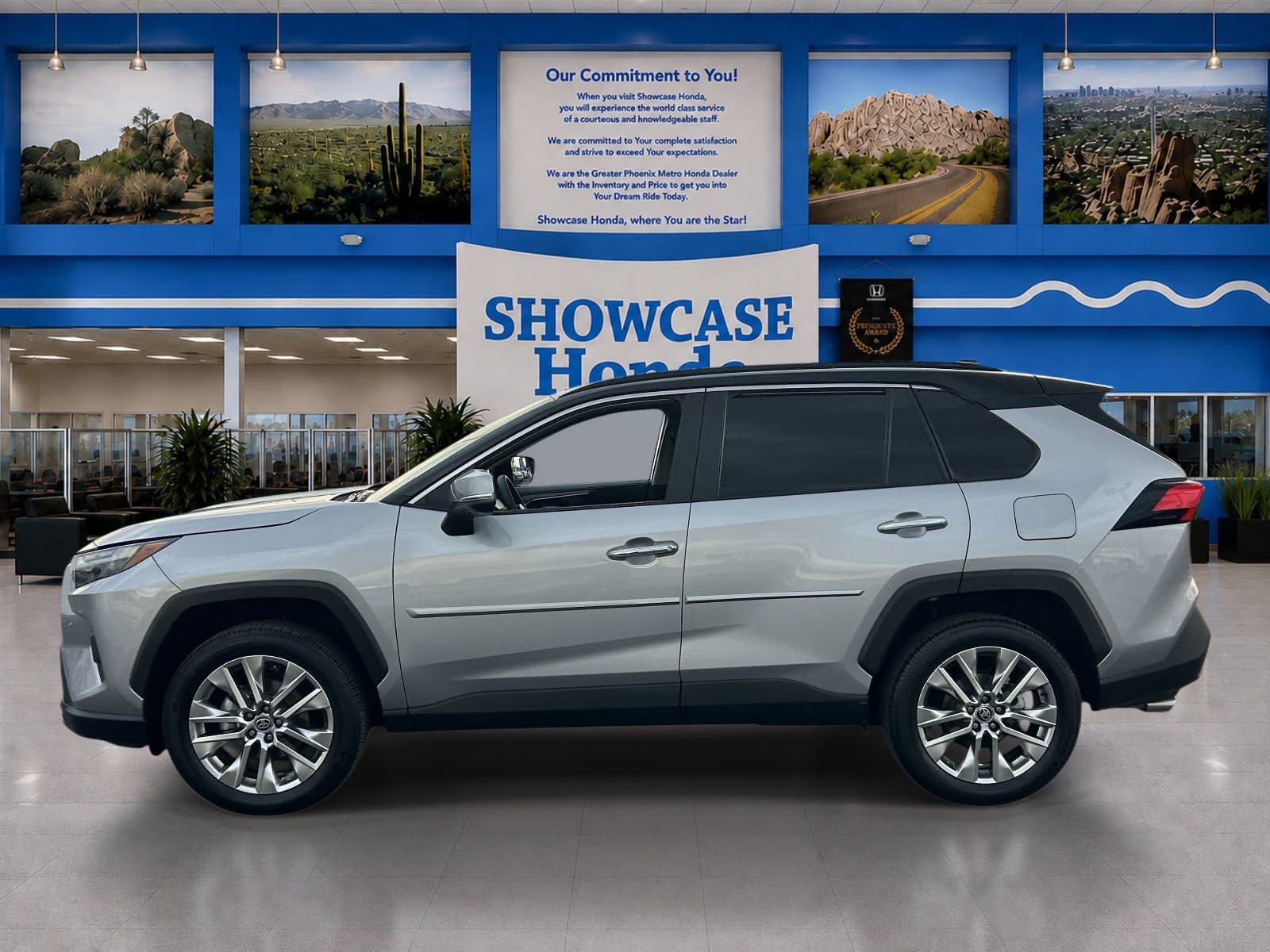 Used 2025 Toyota RAV4 Limited w/ Advanced Technology Package FWD image 4