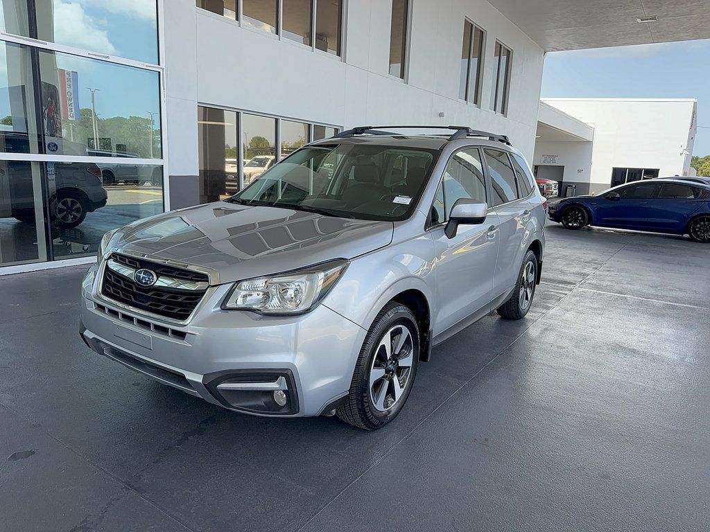 Used 2017 Subaru Forester 2.5i Limited w/ Popular Package #2 AWD/4WD image 2