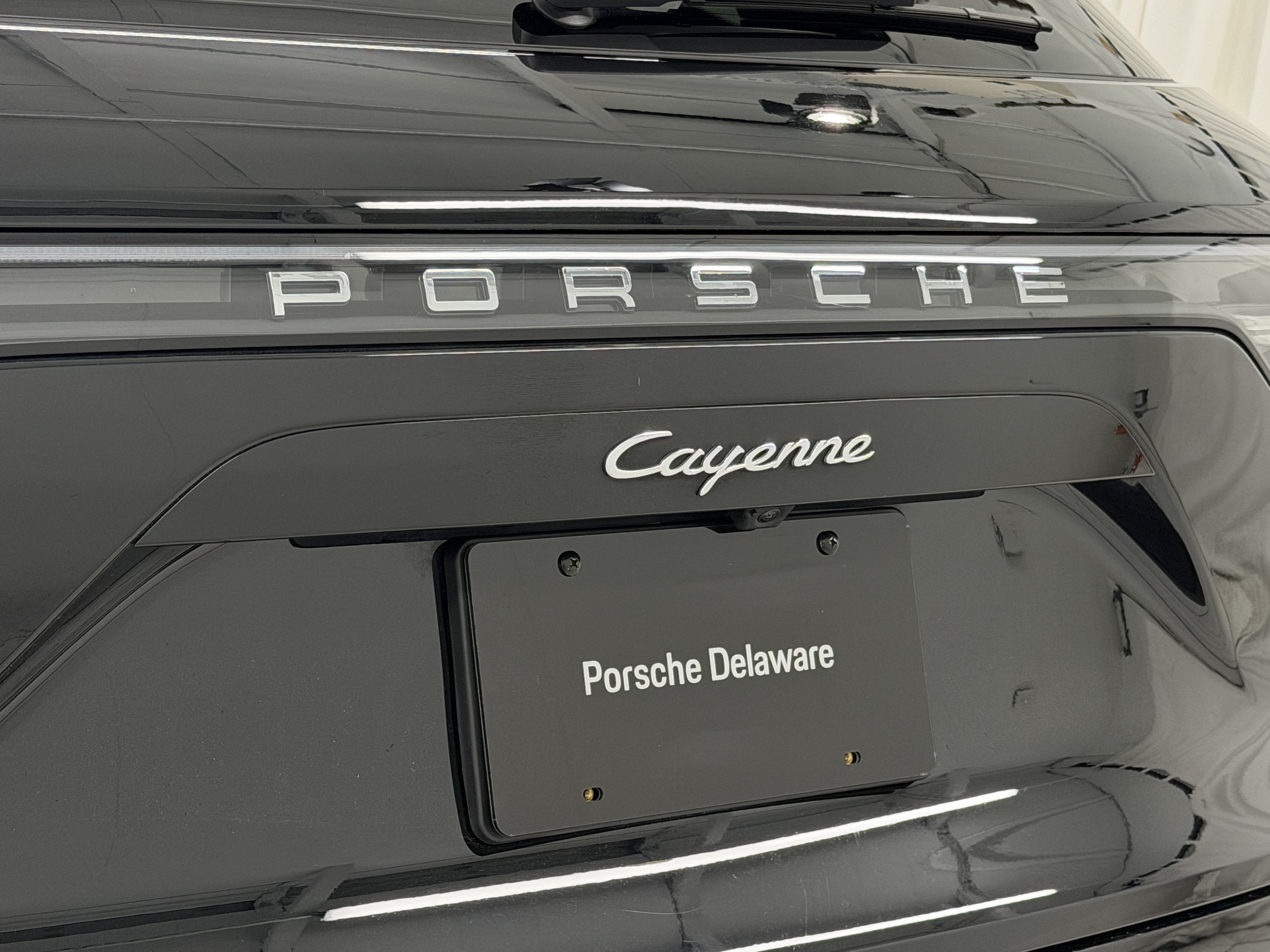 Certified 2023 Porsche Cayenne AWD/4WD image 65