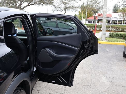 Used 2021 Ford Mustang Mach-E Select image 25