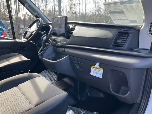 New 2026 Ford Transit 250 148 Medium Roof image 11