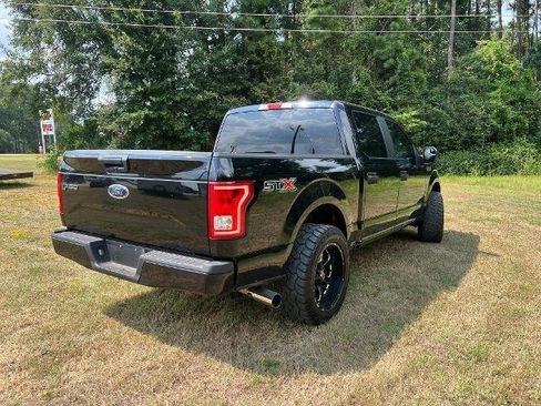 Used 2017 Ford F150 XL w/ Equipment Group 101A Mid image 4