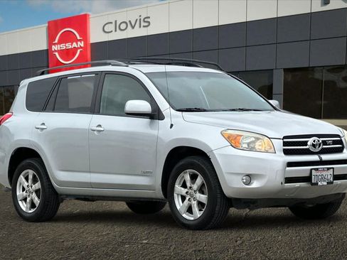 Used 2008 Toyota RAV4 Limited FWD image 10