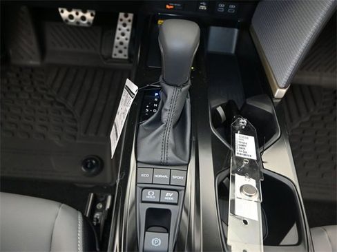 New 2026 Toyota Camry SE image 8