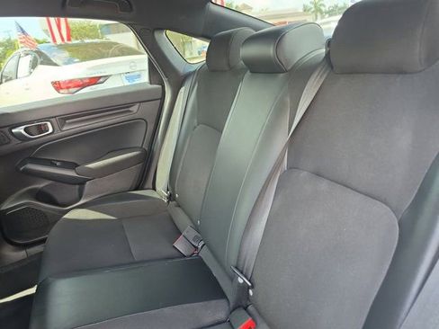Used 2023 Honda Civic Sport image 13