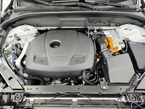 New 2026 Volvo XC60 T8 Ultra w/ Protection Package Premier image 33
