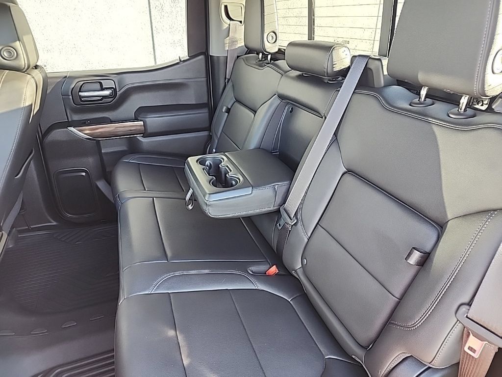 Used 2021 Chevrolet Silverado 1500 LT Trail Boss w/ Convenience Package II AWD/4WD image 26