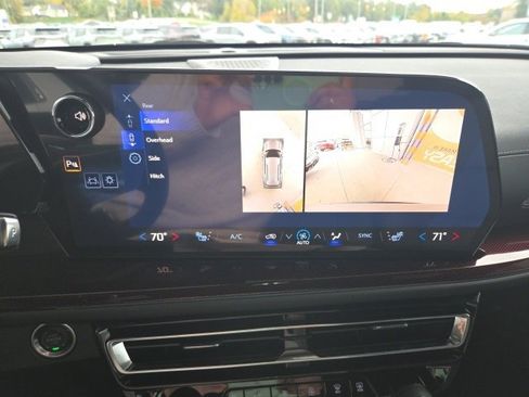 New 2026 Chevrolet Traverse Z71 w/ Enhanced Driving Package image 39