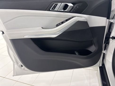 Certified 2023 BMW X5 xDrive40i w/ Premium Package image 10