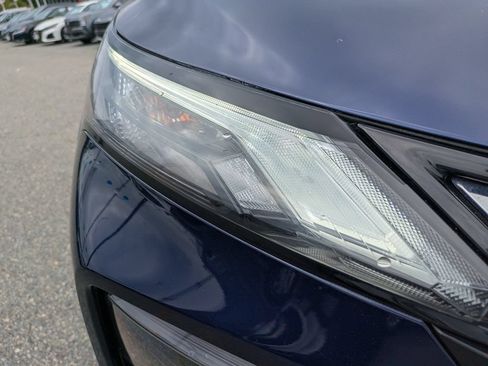 Certified 2025 Nissan Rogue SV FWD image 11