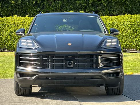 New 2026 Porsche Cayenne S AWD/4WD image 11