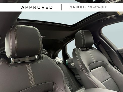 Used 2024 Jaguar XF R-Dynamic SE AWD/4WD image 22