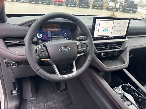 New 2026 Ford Explorer Platinum w/ LUX Leather Package image 27
