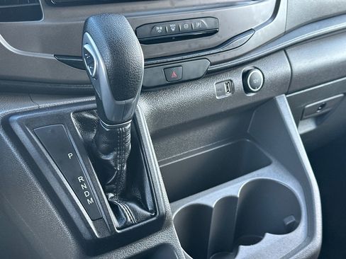 Used 2022 Ford Transit 350 XLT image 32