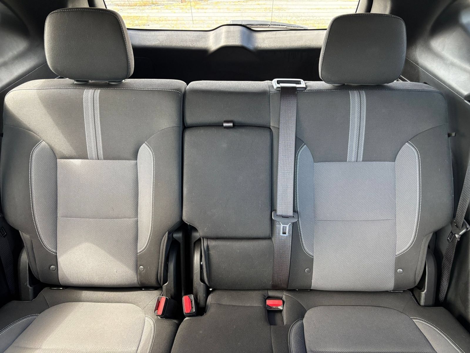 Used 2025 Chevrolet Blazer LT FWD image 36