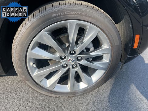 Used 2022 Buick Envision Avenir w/ Technology Package II FWD image 13