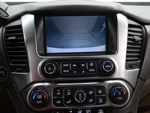 Used 2015 Chevrolet Tahoe LTZ RWD image 17