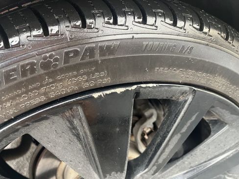 Used 2019 Nissan Altima 2.5 SR w/ SR Premium Package image 13