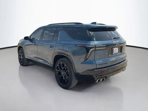 Used 2026 Chevrolet Traverse RS w/ LPO, Floor Liner Package FWD image 5