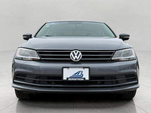 Used 2016 Volkswagen Jetta SE FWD image 25