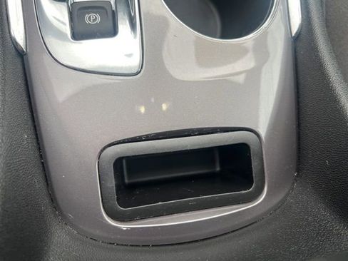 Used 2023 Chevrolet Malibu LT image 31