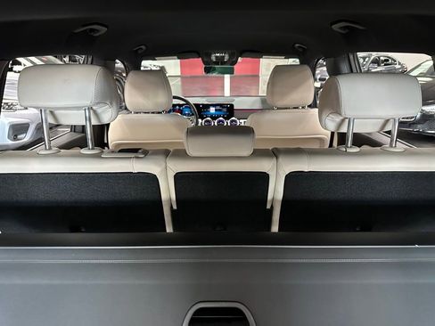 Used 2023 Mercedes-Benz EQB 250+ image 28