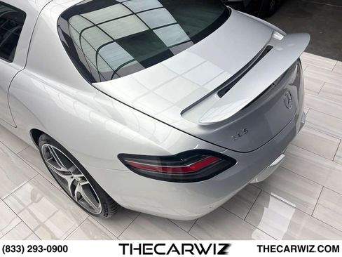 Used 2013 Mercedes-Benz SLS AMG GT Coupe image 25
