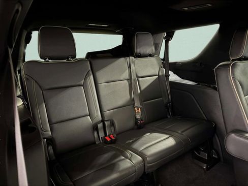 Used 2021 Chevrolet Tahoe Premier w/ Premium Package image 30