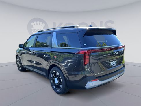 New 2026 Kia Carnival EX FWD image 14